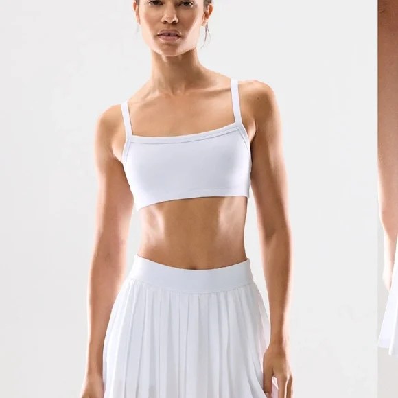 Aritzia TNA Movetech™ Tennis Pro Micro Skirt - Picture 2 of 8